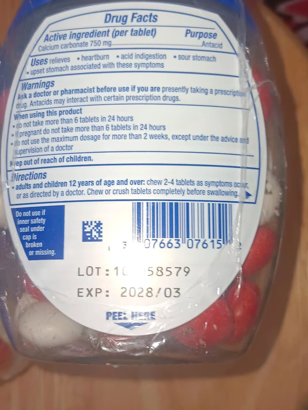TUMS Chewy Bites Antacid - Strawberries & Cream (Blue Cap) - Picture 7 of 9